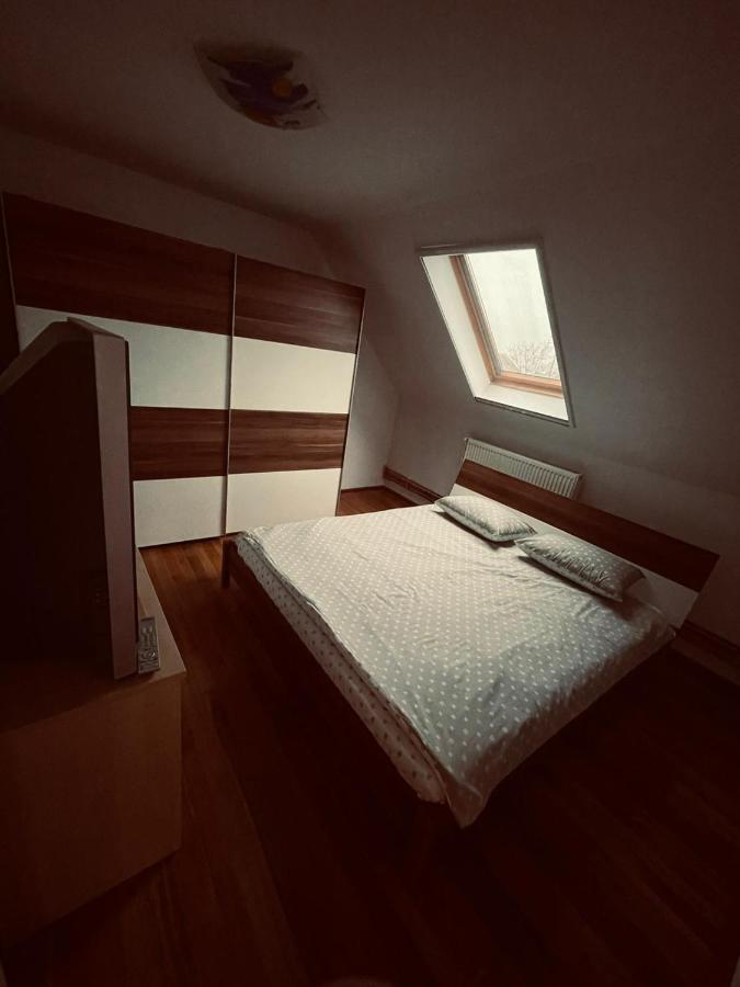 Foeni Casa Verde מראה חיצוני תמונה
